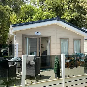 sea-shore-lodge-mudeford.bournemouth-hotels.org/